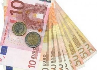 Salário mínimo aumenta nos Açores para 584,85 euros