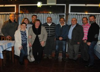 Pizzaria Atlantis entrega donativos a Instituções locais TI/SG