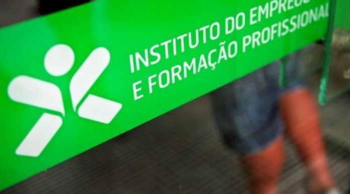 DR DR