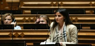 Deputados do PS na Assembleia da República querem ‘simplex’ do reembolso das passagens aéreas DR/PS