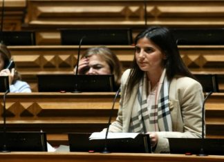 Deputados do PS na Assembleia da República querem ‘simplex’ do reembolso das passagens aéreas DR/PS