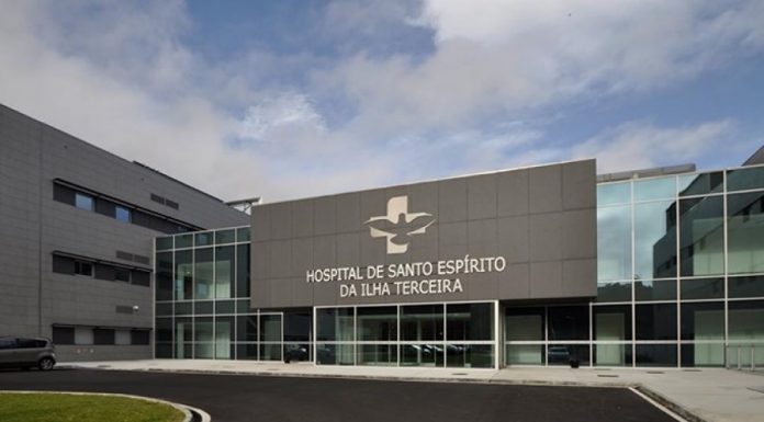 Hospital da Terceira cancela cirurgias com doentes no bloco operatório por falta de “material”