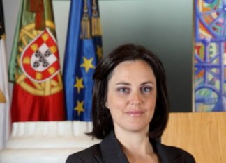 Ana Luís apresenta o seu pesar pelo falecimento de Mário Soares DR