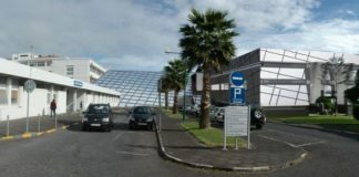Hospital da Horta perde médicos em especialidades essenciais DR