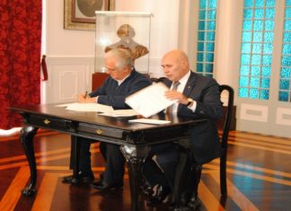 CMH e Juntas de Freguesia assinam protocolos de delegação de competências TI/SG