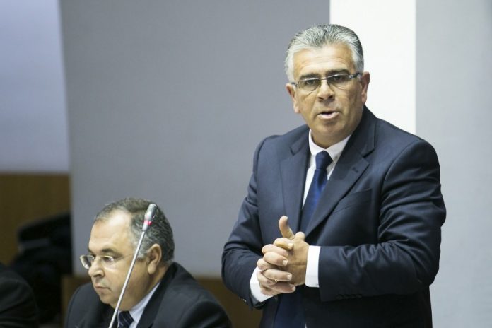 0076865e56acfaac636121ae00681216_XL
