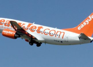 BE questiona Governo Regional acerca do abandono da rota com os Açores pela Easy Jet