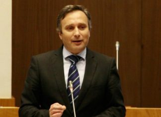 PS aprova Vítor Fraga como candidato à Câmara de Ponta Delgada