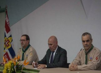 Escuteiros da Ribeirinha assinalam 25 anos de atividade DR/CNE973Ribeirinha