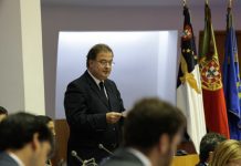 Governo tem de passar da cortesia às decisões em prol da carne dos Açores