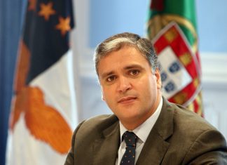 Governo dos Açores visita ilhas do grupo ocidental
