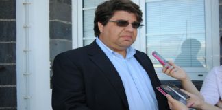 João Castro pede ampliação da pista do aeroporto da Horta DR