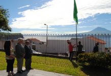 Profissional da Horta volta a hastear Bandeira Verde Eco-Escola TI/SG