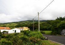 Classificação do “Conjunto Edificado da Cerca” da Praia do Norte avança para audiência pública DR/Wikipedia