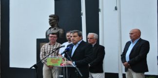 Descerrado busto em homenagem ao “Semilhas” TI