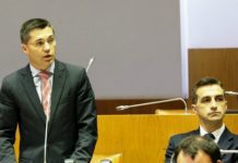 PS chumba propostas do PSD/Faial para ampliação da Pista do Aeroporto da Horta DR