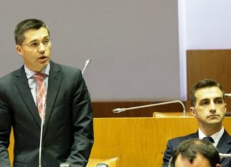 PS chumba propostas do PSD/Faial para ampliação da Pista do Aeroporto da Horta DR