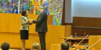 Conferência das Assembleias Legislativas Regionais da União Europeia – Ana Luís recebe testemunho da presidência da CALRE TI