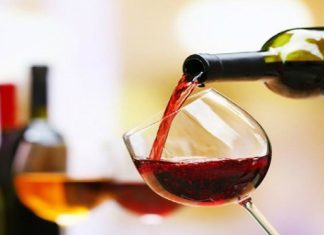 Vinhos dos Açores marcam presença em evento nacional DR