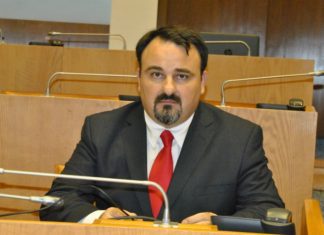 Paulo Estevão em entrevista ao Tribuna das Ilhas – “A falta de alternância política e o domínio ‘eterno’ dos mesmos de sempre está a matar a democracia nos Açores” TI