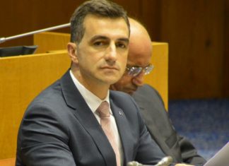 Bombeiros e tripulantes de ambulância – Analisada na Assembleia proposta do PSD/Açores DR