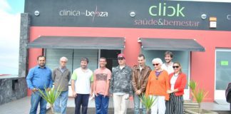 Solidariedade – Click Saúde & Bem-estar entrega cheque ao CAO da Santa Casa TI