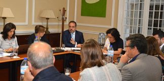 Proteção Civil – Comunidade surda terá novo serviço de vídeo chamada DR