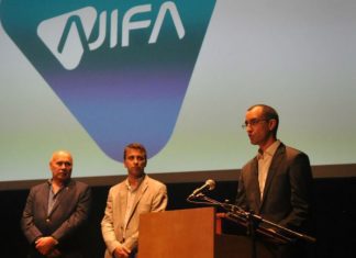 Associação de Jovens da Ilha do Faial – Cinco jovens recebem Prémio de Mérito no 4.º aniversário da AJIFA DR