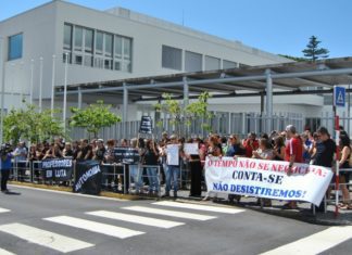 Greve dos Professores – A bola está do lado do Governo Regional, afirmam docentes TI