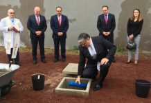 Hospital da Horta e USIF – Vasco Cordeiro procede ao lançamento da primeira pedra da empreitada TI