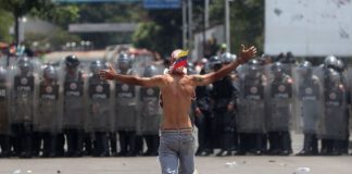 Guterres chocado com mortes apela a que não se use força letal na Venezuela