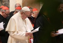 Papa elenca oito passos para a luta contra abusos sexuais a menores na igreja