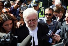 Tribunal australiano ordena detenção do cardeal condenado por pedofilia