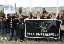 Enfermeiros promovem vigília nacional no sábado