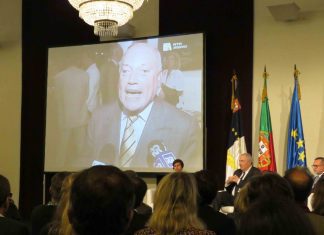 Governo dos Açores homenageia José Medeiros Ferreira