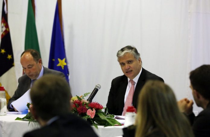Vasco Cordeiro visita ao Corvo