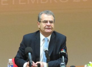 Secretário Regional da Educação e Cultura afirma que o escritor João de Melo “agiganta” a Açorianidade