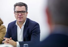 PSDAçores: Promessas por cumprir. Florentinos aguardam pedido de desculpas do governo