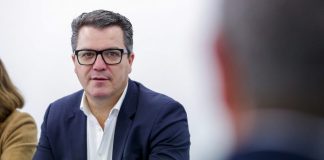 PSDAçores: Promessas por cumprir. Florentinos aguardam pedido de desculpas do governo