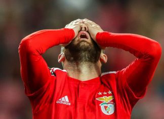 Benfica desperdiça vantagem de dois golos e empata na Luz com Belenenses