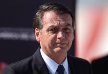 Bolsonaro diz que Brasil não será mais “paraíso de bandidos” após confissão de Battisti