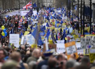 Um milhão de manifestantes contra o ‘Brexit’ desfilaram em Londres
