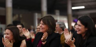 Catarina Martins acusa Costa de fazer o mesmo que Passos sobre sistema financeiro