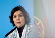 Cristas reafirma a Marcelo que Governo se transformou numa direção de campanha do PS
