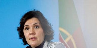 Cristas reafirma a Marcelo que Governo se transformou numa direção de campanha do PS