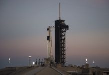 Cápsula Crew Dragon aterrou na Estação Espacial Internacional