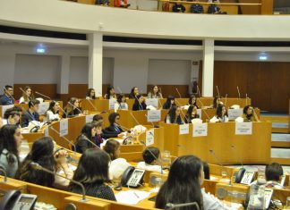 Parlamento dos Jovens 2019 – Mais de uma centena de alunos participaram nas Sessões Regionais