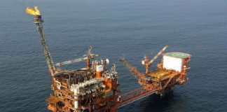 Eni anuncia “grande descoberta” de até 650 milhões de barris de petróleo em Angola