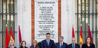 Espanha presta homenagem às vítimas do atentado de 2004 em Madrid