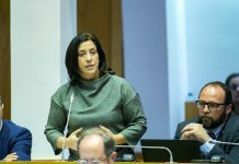 Direitos dos alunos surdos estão a ser salvaguardados pelo Governo dos Açores, garante Sónia Nicolau